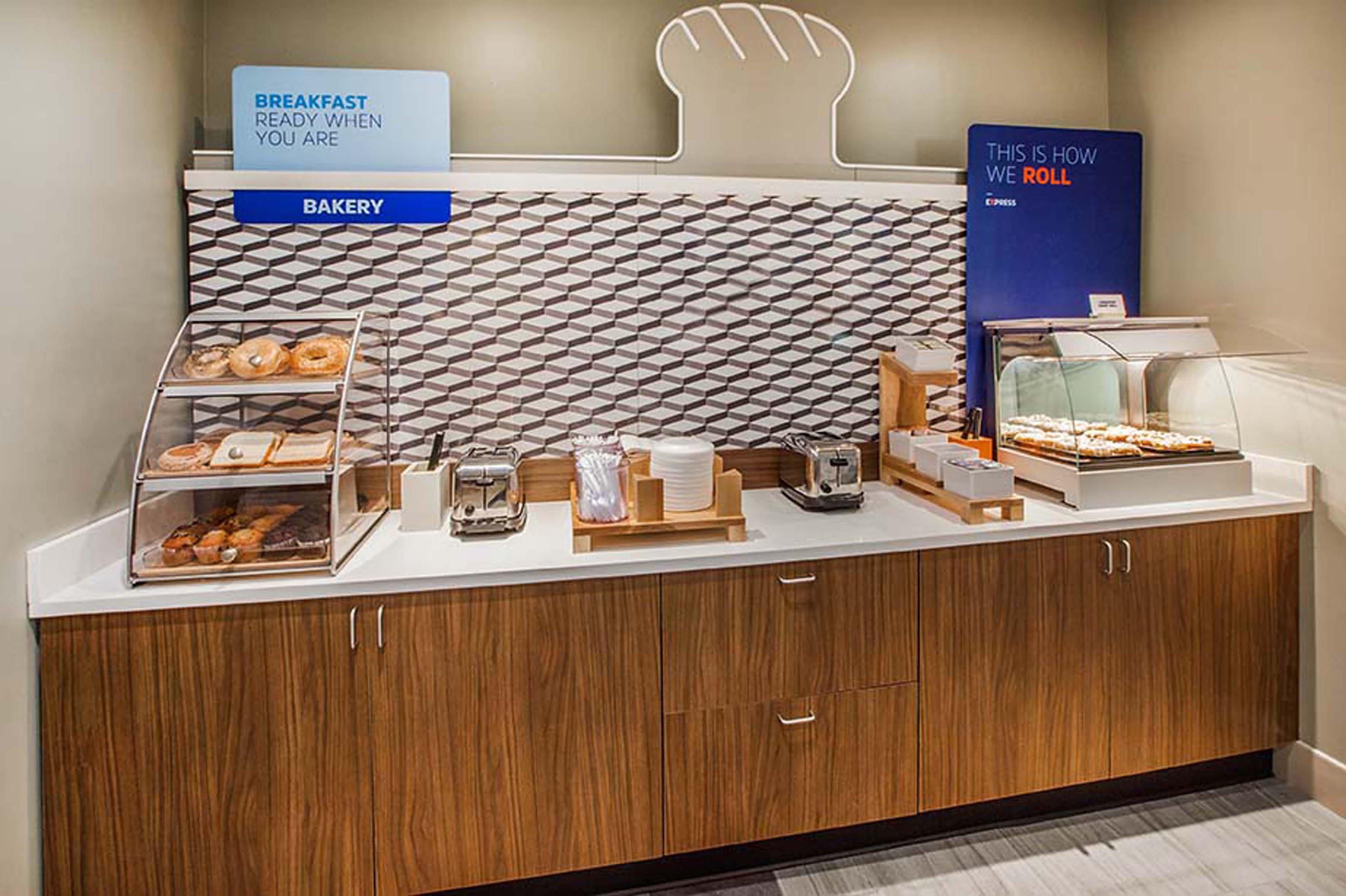 Holiday Inn Express & Suites - Houston Westchase - Westheimer By Ihg Exteriör bild