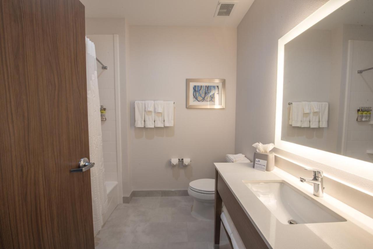 Holiday Inn Express & Suites - Houston Westchase - Westheimer By Ihg Exteriör bild